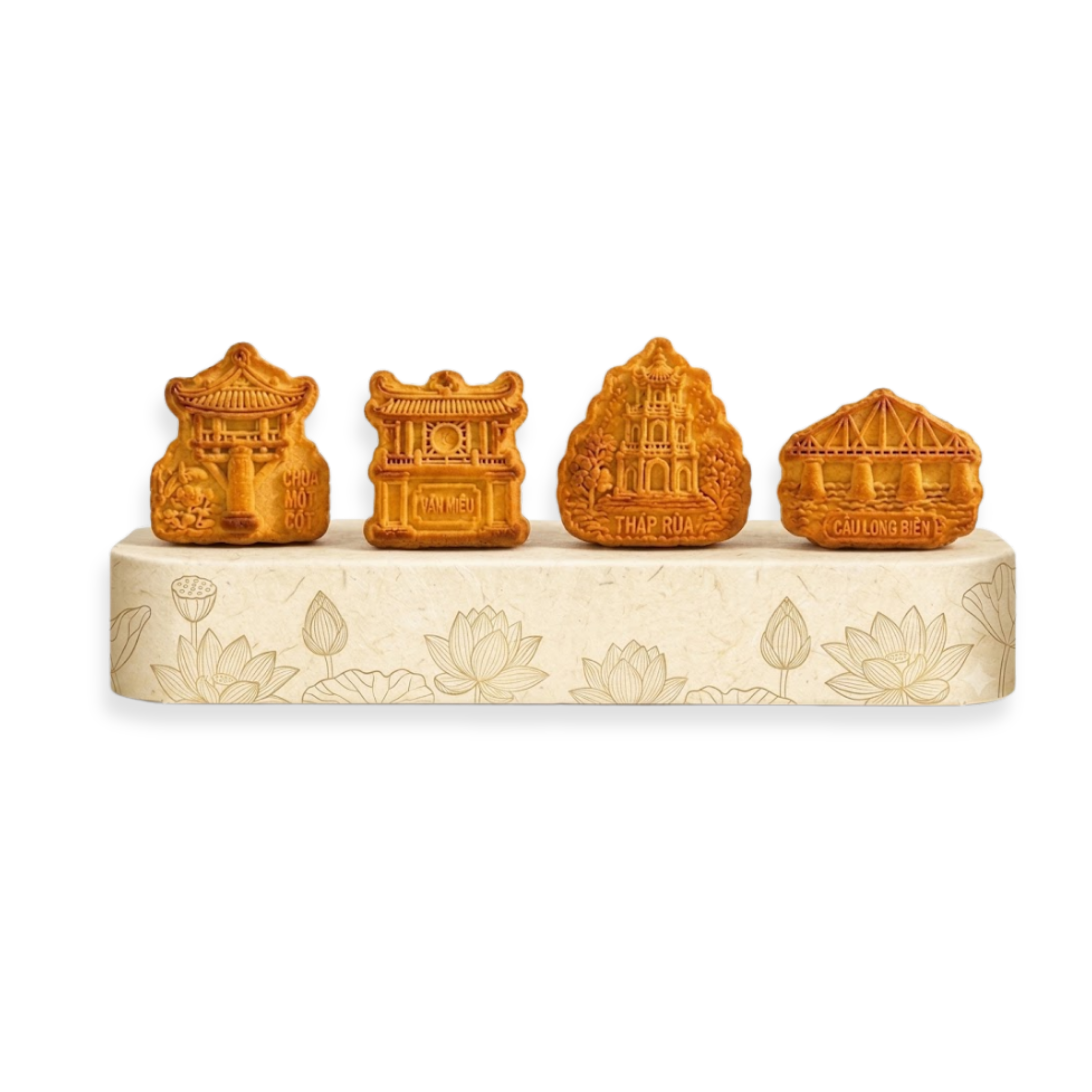 Bốn chiếc bánh Vị Di Sản trên bục gỗ